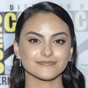 Camila Mendes's voice - Text to Speech AI