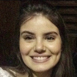 Camila Queiroz's voice - Text to Speech AI
