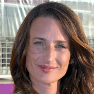 Camille Cottin's voice - Text to Speech AI