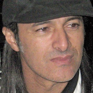 Carlos Alcántara's voice - Text to Speech AI