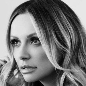 Carly Pearce's voice - Text to Speech AI
