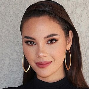 Catriona Gray's voice - Text to Speech AI