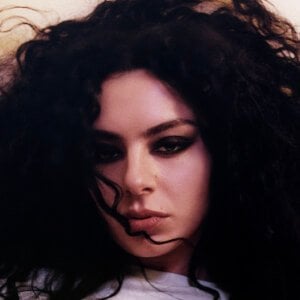 Charli xcx's voice - Text to Speech AI