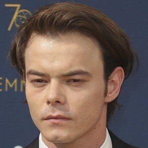 Charlie Heaton's voice - Text to Speech AI