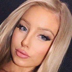 Charlotte Parkes's voice - Text to Speech AI