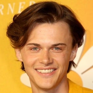 Christopher Briney's voice - Text to Speech AI