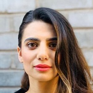 Claudia Doumit's voice - Text to Speech AI