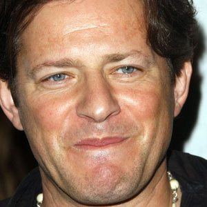 Costas Mandylor's voice - Text to Speech AI