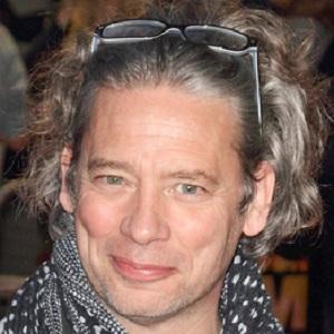 Dexter Fletcher's voice - Text to Speech AI