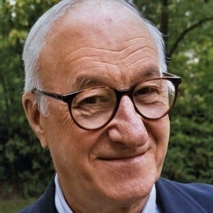 Voz de Albert Bandura - Text to Speech