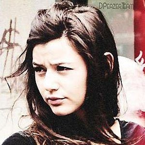 Eleanor Calder's voice - Text to Speech AI