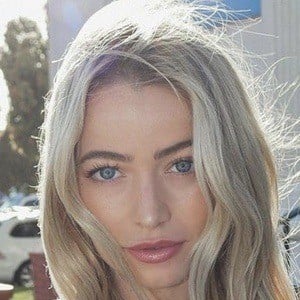 Elizabeth Weber's voice - Text to Speech AI