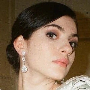 Ella Rubin's voice - Text to Speech AI