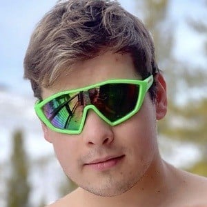 Elliott Norris's voice - Text to Speech AI