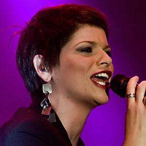 Alessandra Amoroso's voice - Text to Speech AI