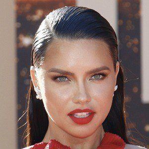 Voz de Adriana Lima - Text to Speech