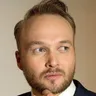 Arjen Lubach TV Show Host voice for text-to-speech