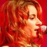 Atiye Pop Singer voice for text-to-speech