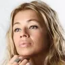 Dalila World Music Singer voice for text-to-speech