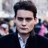 Douwe Bob Folk Singer voice for text-to-speech