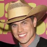 Dustin Lynch Country Singer voice for text-to-speech