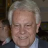 Felipe González Politician voice for text-to-speech