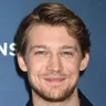 Joe Alwyn Movie Actor voice for text-to-speech