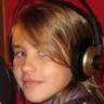 Lucía Gil World Music Singer voice for text-to-speech