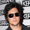 Synyster Gates Guitarist voice for text-to-speech