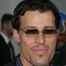Tony Robbins Motivational Speaker voice for text-to-speech