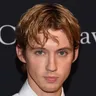 Troye Sivan Pop Singer voice for text-to-speech