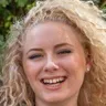 Wiktoria Pop Singer voice for text-to-speech