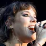 Zaz Soul Singer voice for text-to-speech